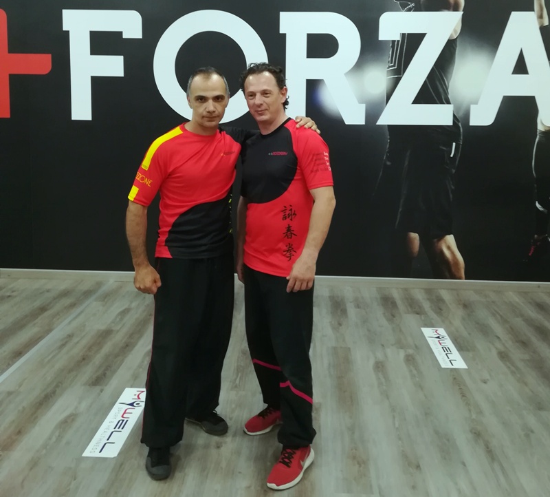 Kung Fu Academy di Sifu Mezzone scuola di wing chun e taijiquan, di wing tsun, difesa personale e arti marziali cinesi a Caserta e in Italia www.kungfuitalia.it (1)